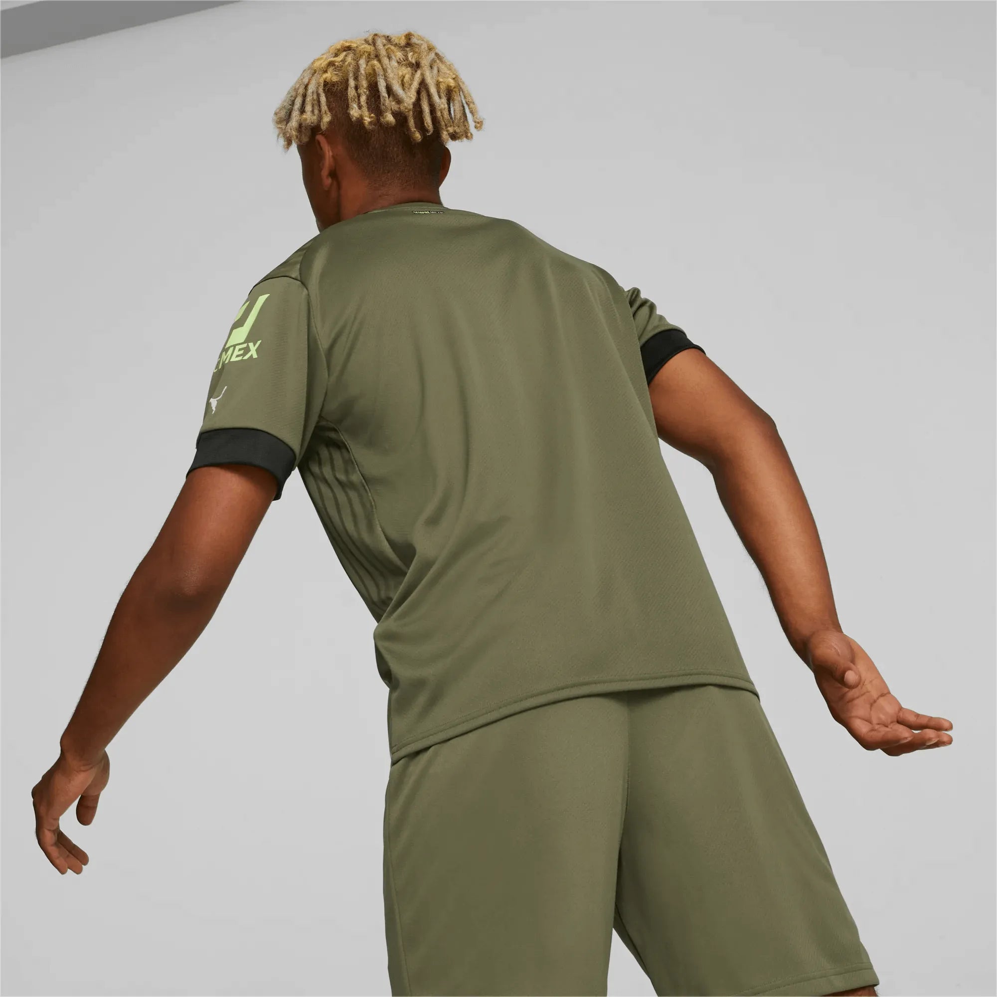 Puma 2022-23 AC Milan Third Jersey (Model - Back)