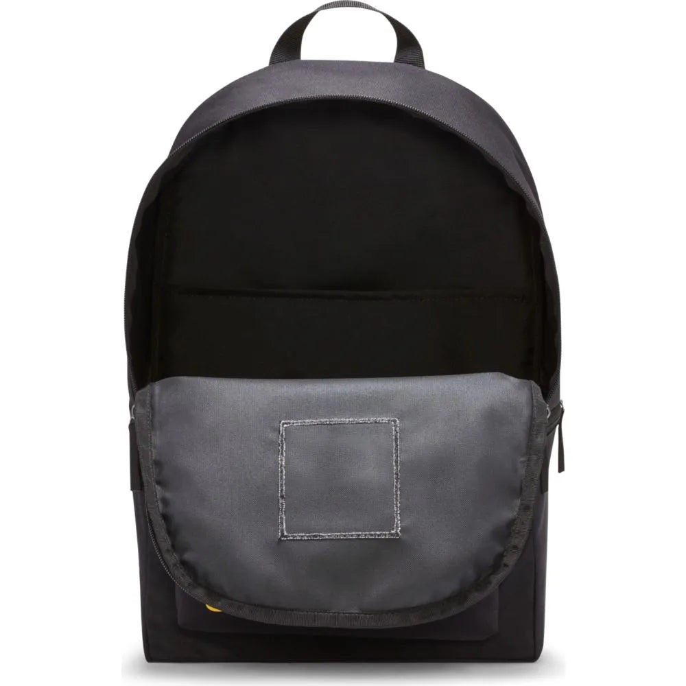 Nike barcelona stadium backpack sales