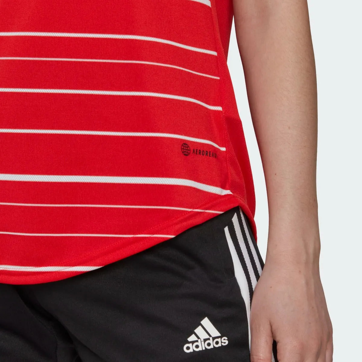 adidas 22-23 Bayern Munich Womens Home - Red-White (Detail 2)