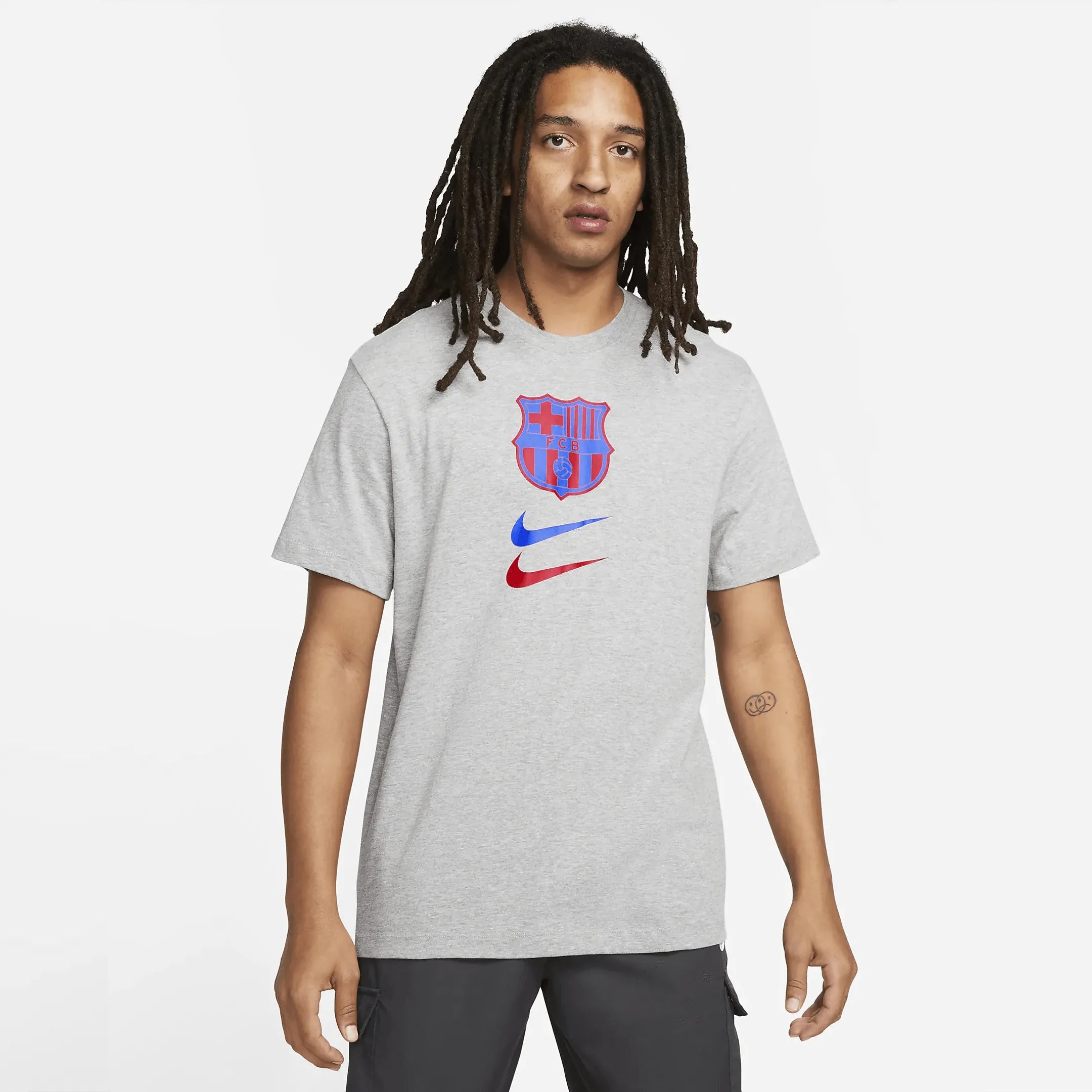 Nike 2022-23 Barcelona Men's Crest Tee (Model - Front)