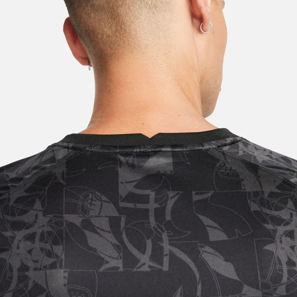 Nike 2021-22 Tottenham DF Pre-Match Jersey - Black (Detail 2)