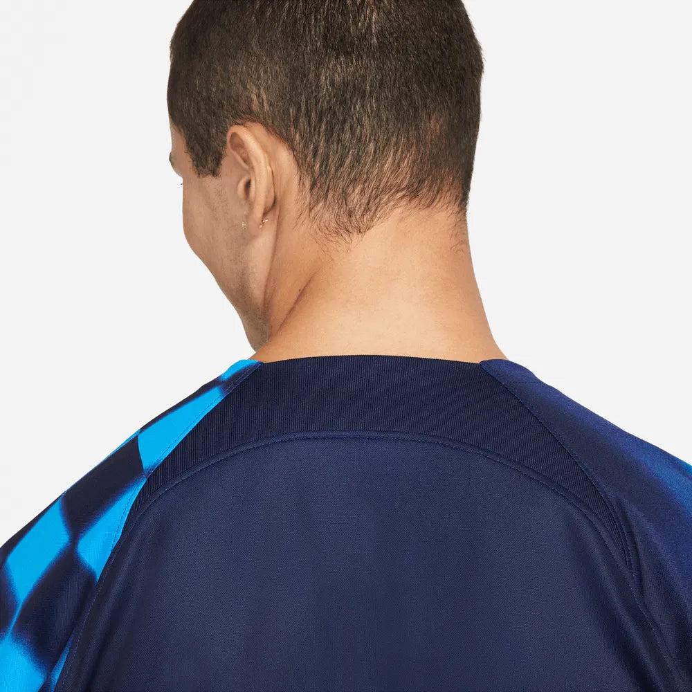 Nike 2022-23 Croatia Away Jersey Blackened Blue-Red (Detail 2)
