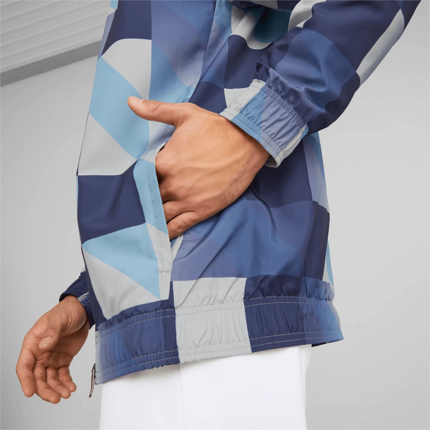 Puma 2022-23 Manchester City Pre-Match Match Jacket - Gray - Navy (Detail 2)