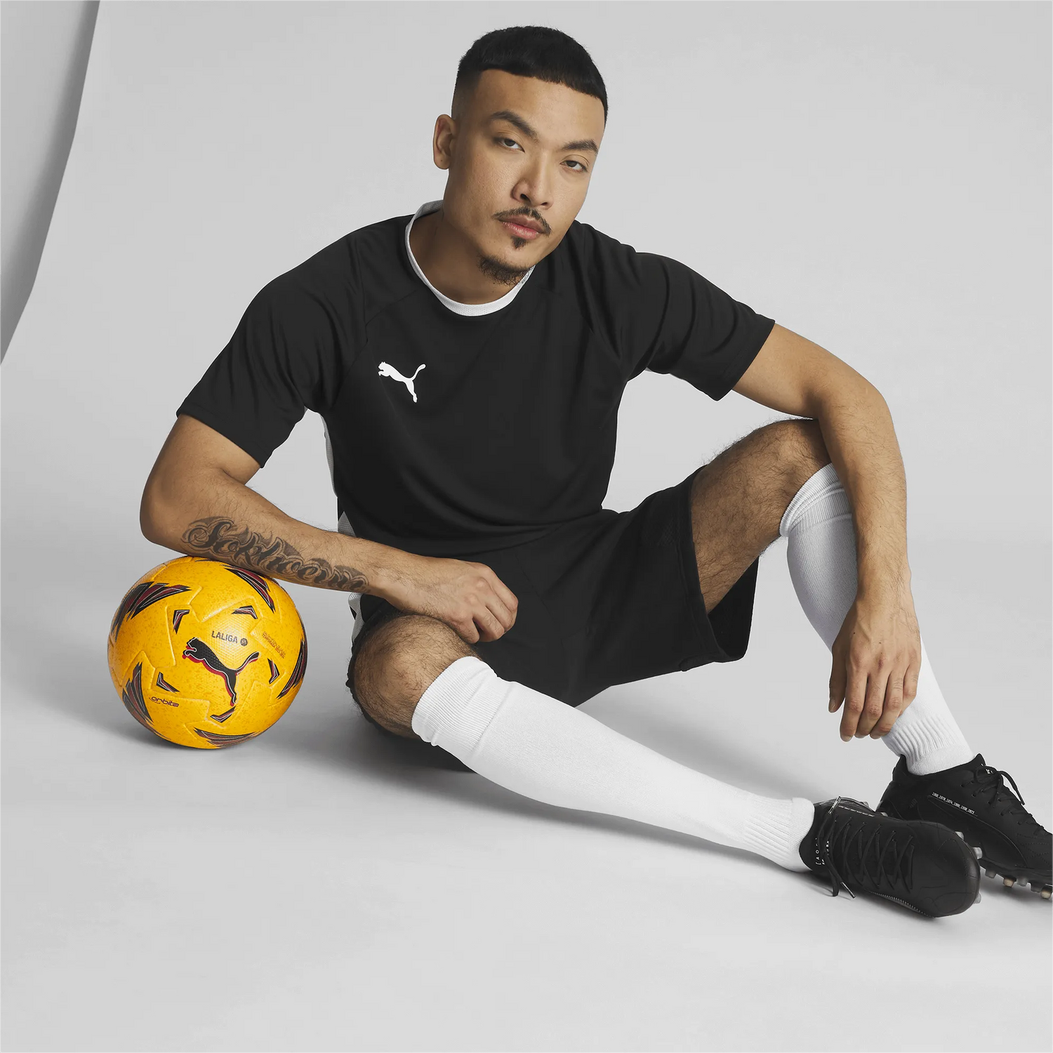 Puma 2023-24 Orbita LaLiga 1 YW Match Ball (Model 3)