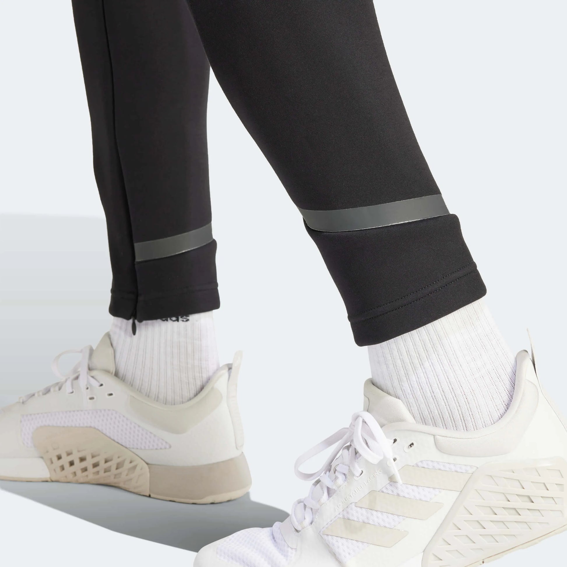 adidas 2024 LAFC Men's Travel Pants (Detail 2)