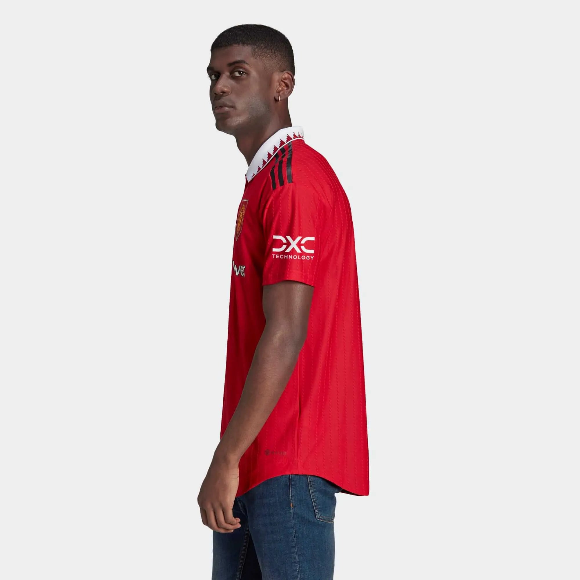 adidas 2022-23 Manchester United Authentic Home Jersey - Red-White (Model - Side)