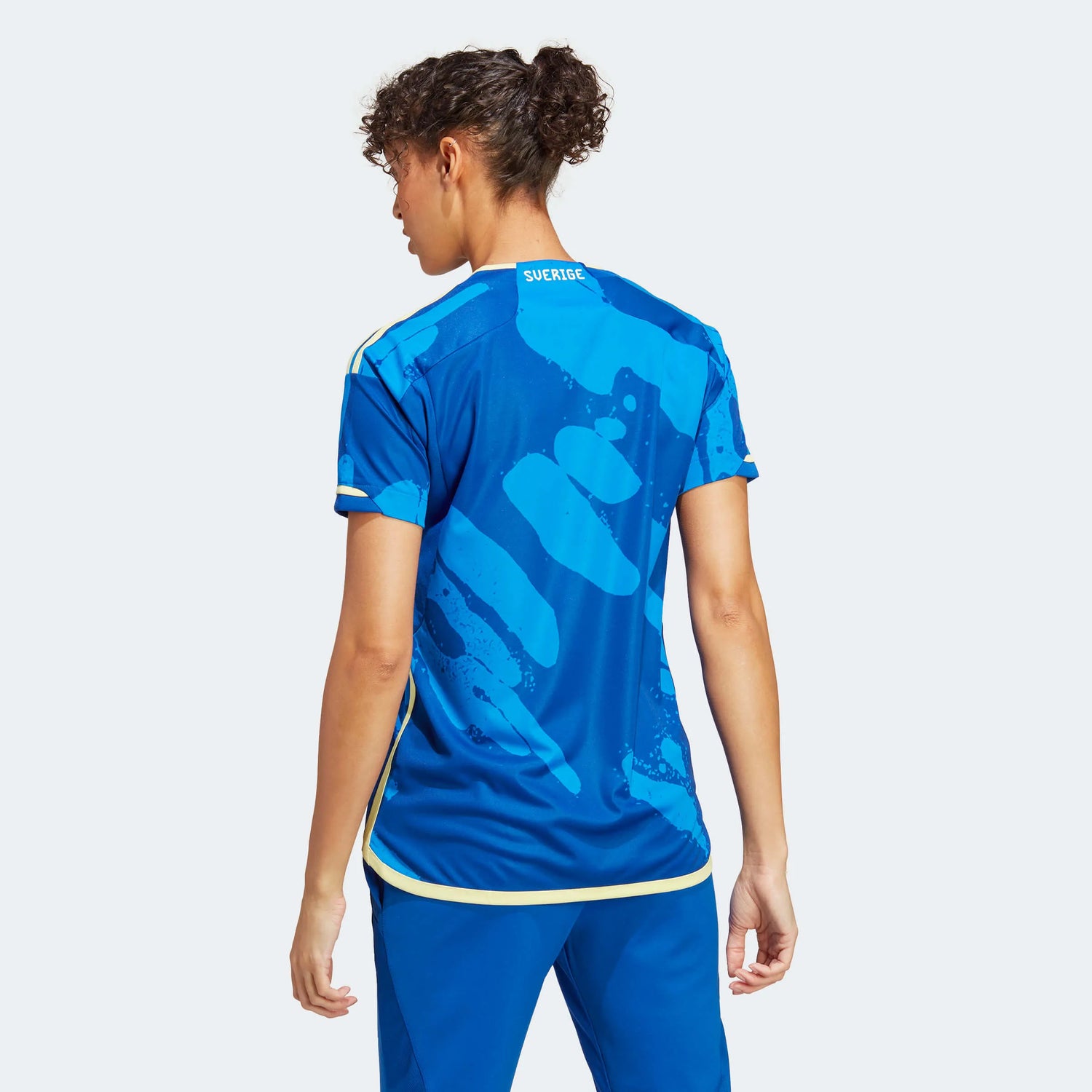 adidas 2023-24 Sweden Womens Away Jersey - Royal Blue (Model - Back)