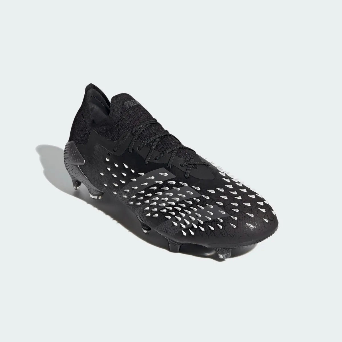 Adidas Predator Freak .1 Low FG - Black-White (Diagonal 1)