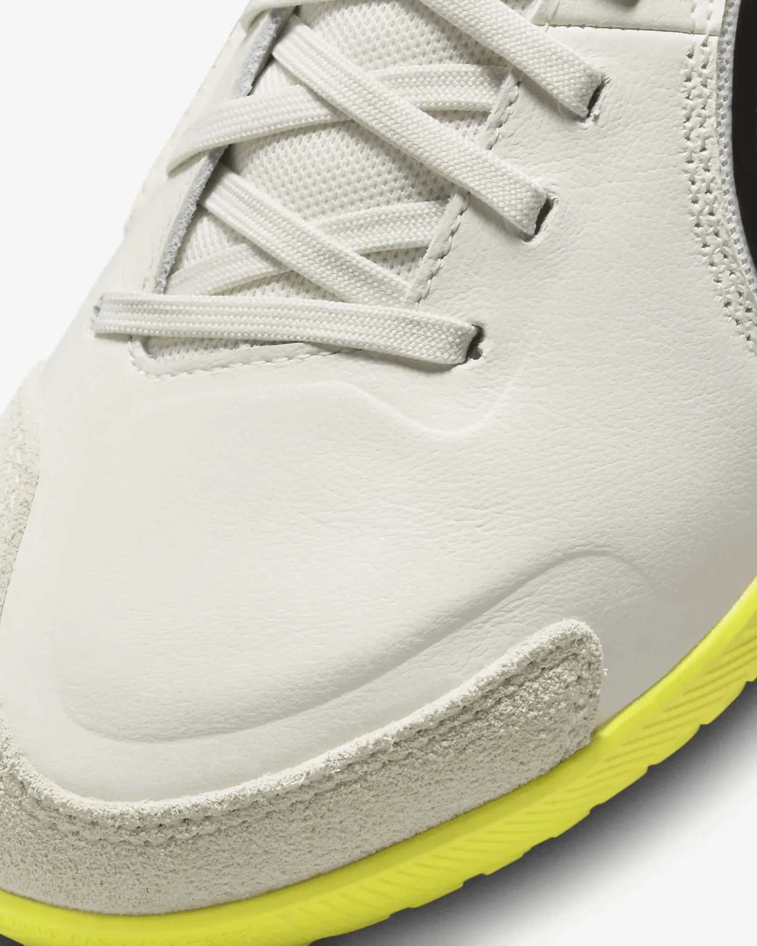 Nike Kids' Legend 9 Academy Indoor - Phantom-Yellow Strike (Detail 1)