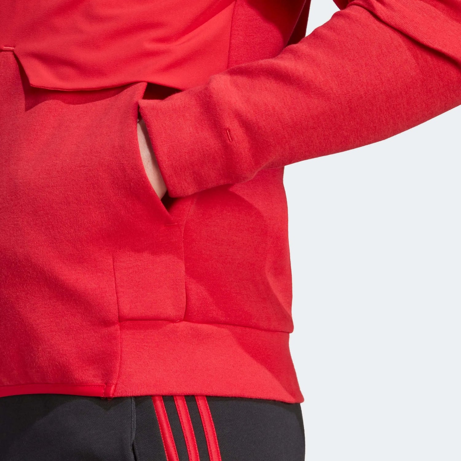 adidas 2023-24 Manchester United Men's Anthem Jacket (Detail 2)