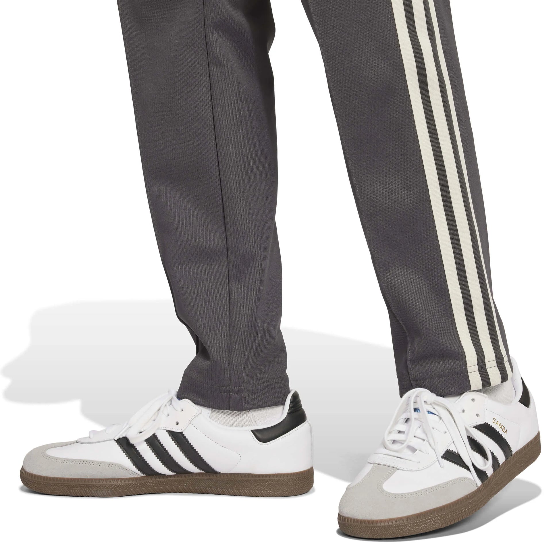 adidas 2024-25 Juventus Men's Originals Track Pants (Detail 2)