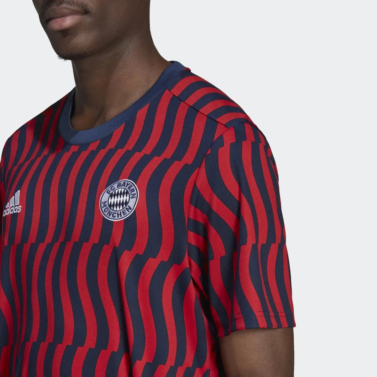 adidas 21-22 Bayern Munich Pre-Match Jersey- Navy-Scarlet (Detail 1)