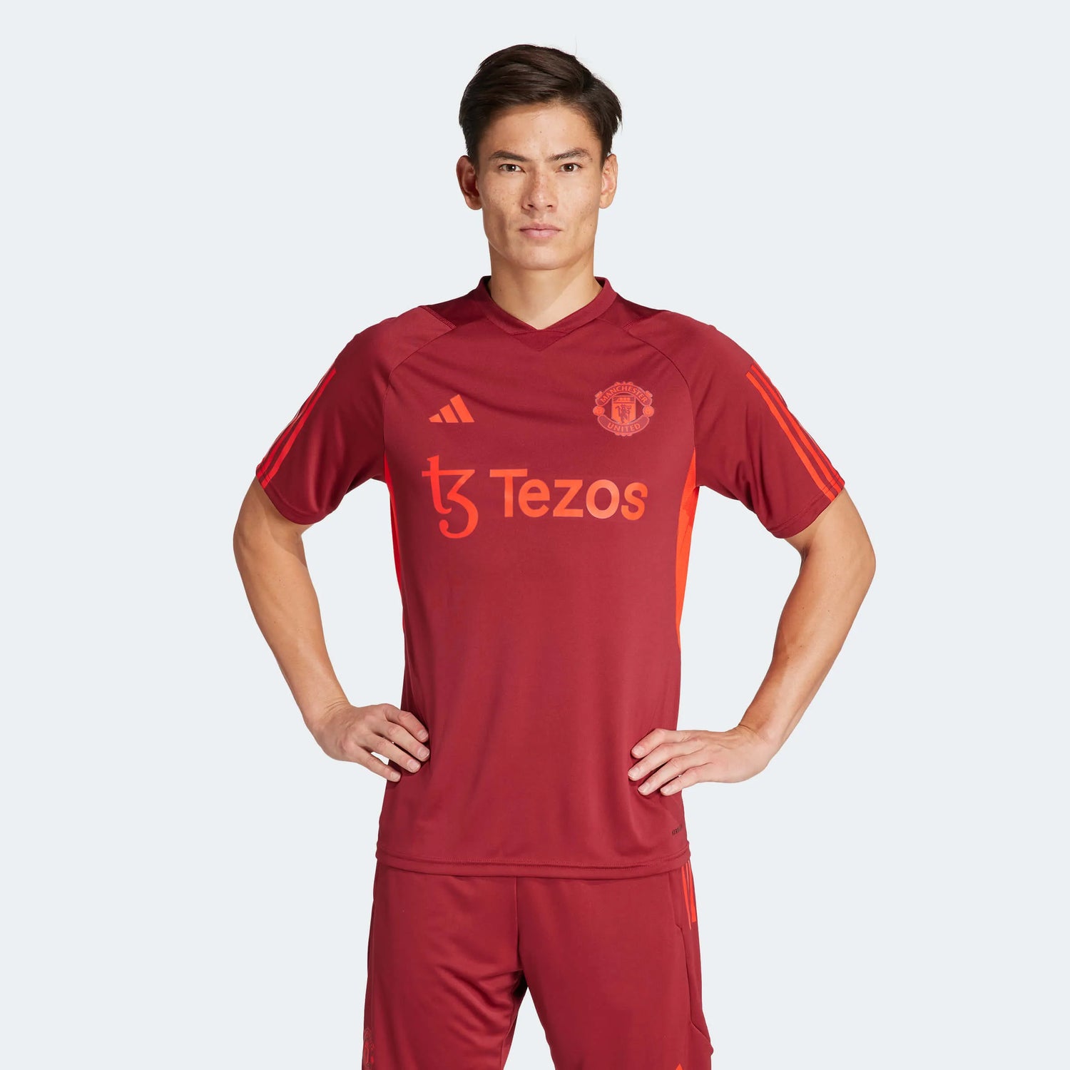 adidas 2023-24 Manchester United Men's EU Training Jersey (Model - Front)