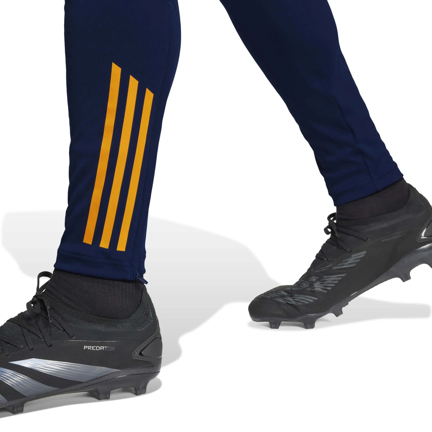 adidas 2024-25 Real Madrid Men's Training Pants (Detail 2)