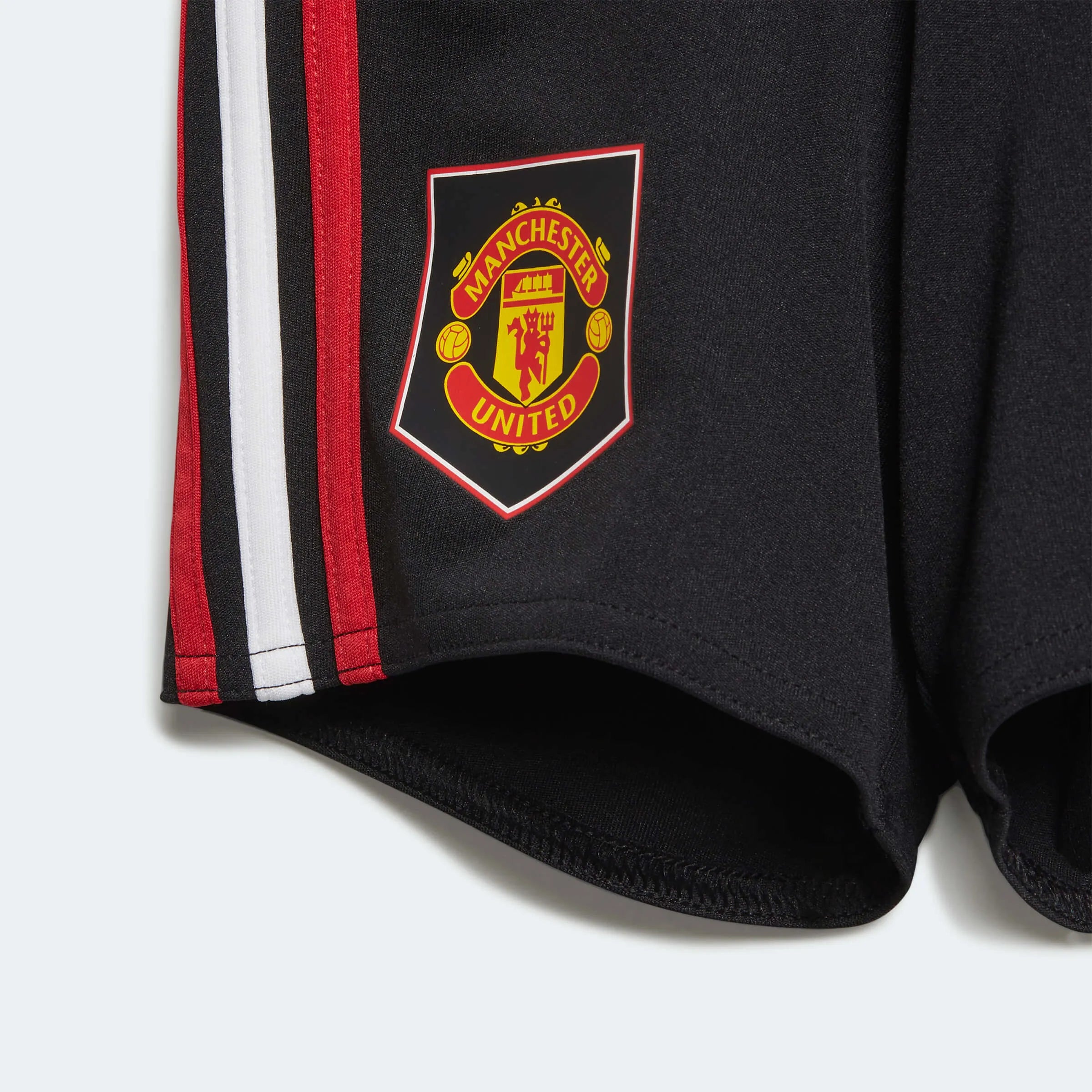adidas 2022-23 Manchester United Away Baby Set - White-Black (Detail 2)