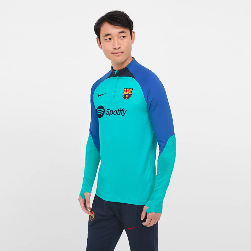 Nike 2022-23 FC Barcelona Strike Drill Top - Aqua-Signal Blue (Model - Front)
