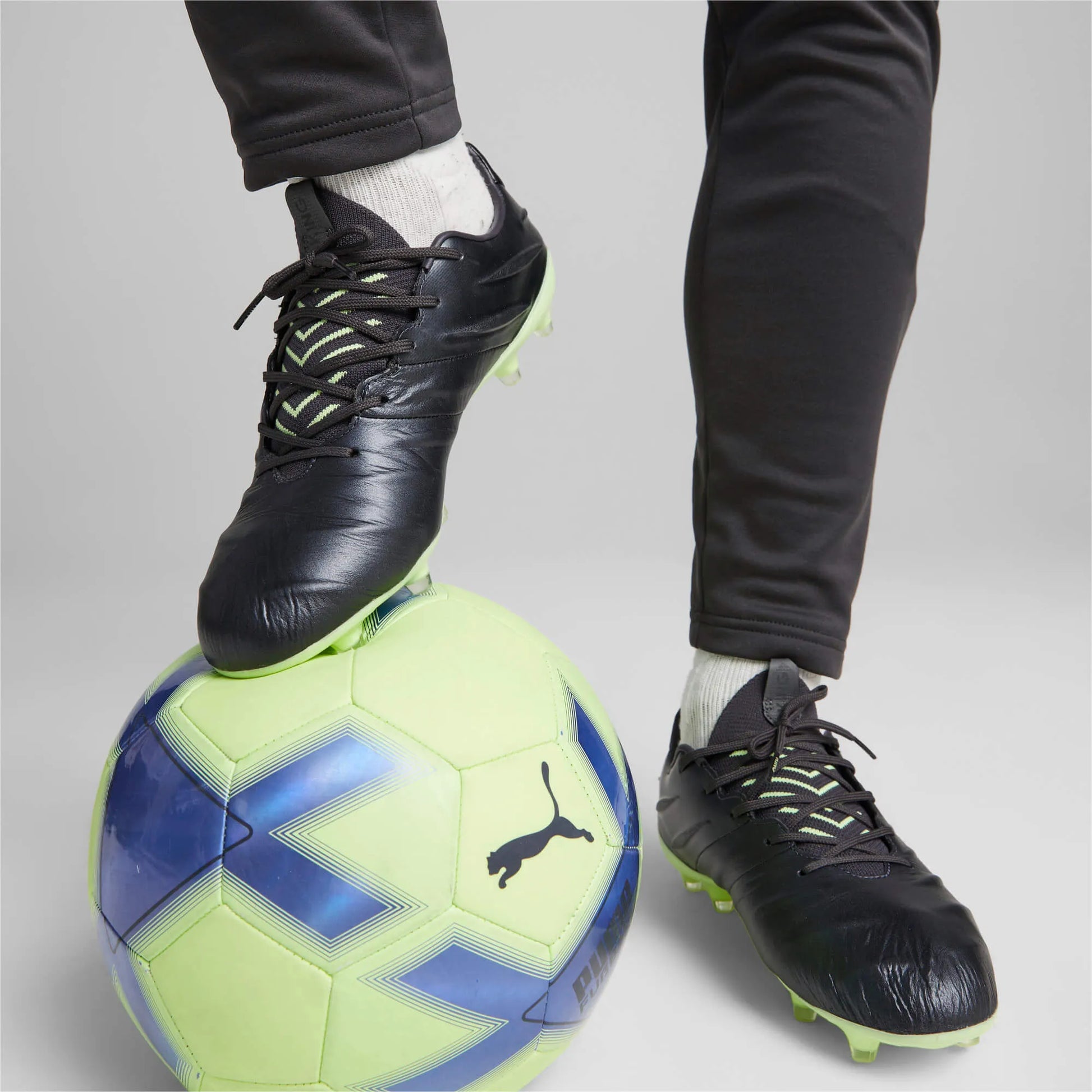 Puma KING Platinum 21 FG-AG - Asphalt-Fizzy Light (Model 1)