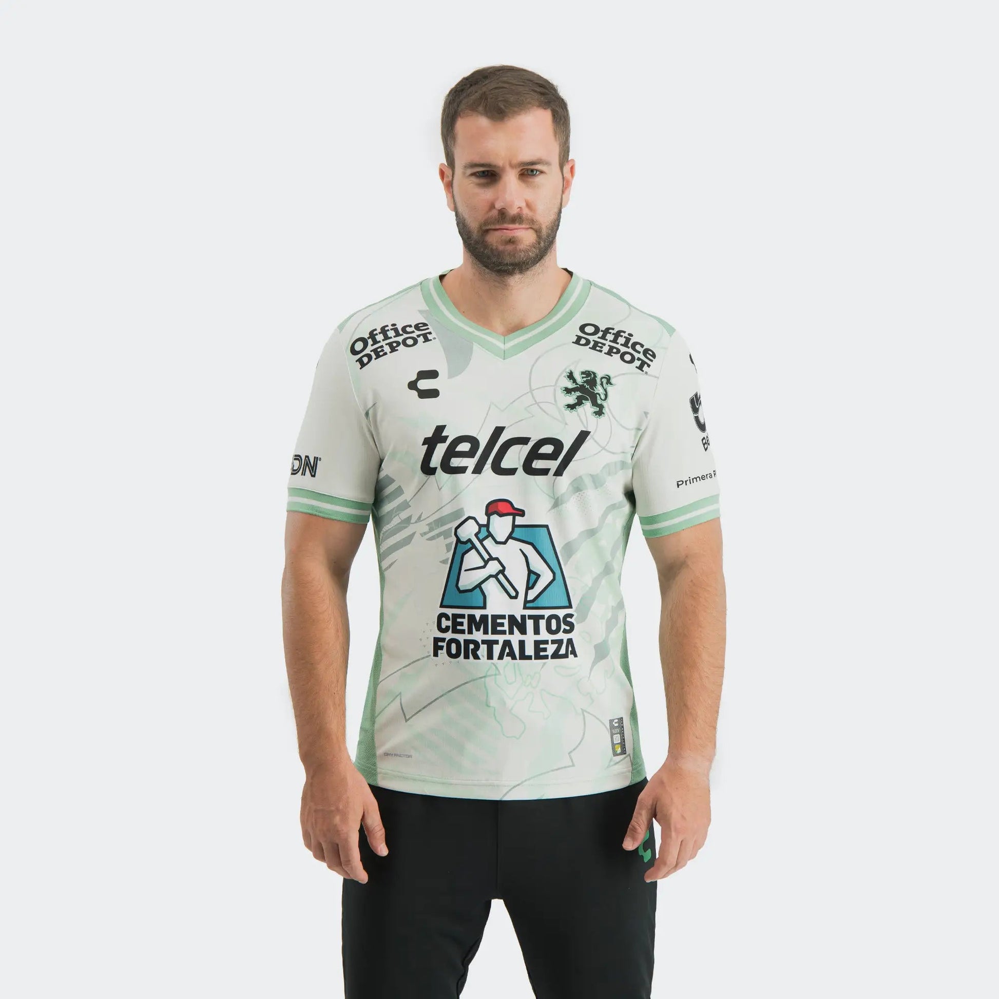 Charly 2025-26 Leon Men's Stadium Away Soccer Jersey (Model - Front)