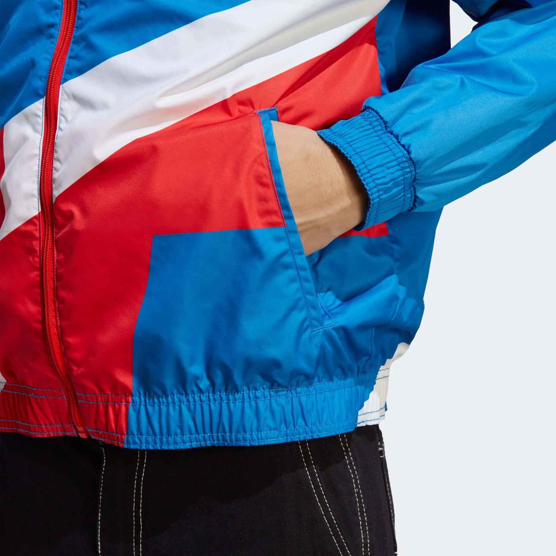 adidas 2023 FC Bayern Munich Reversible Anthem Jacket - Bright Royal-Red (Detail 3)