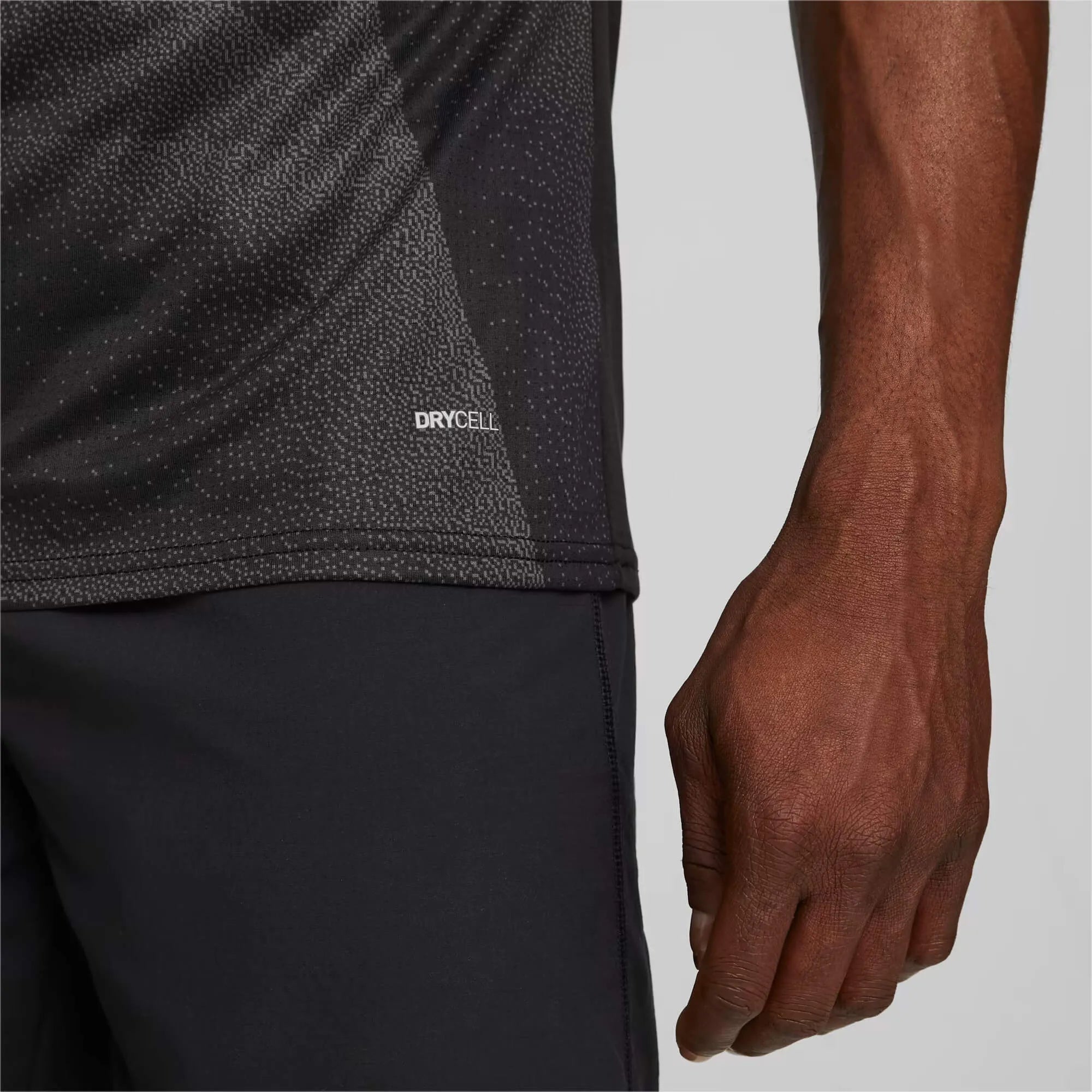 Puma 2023-24 Borussia Dortmund Men's Pre-Match Jersey (Detail 2)