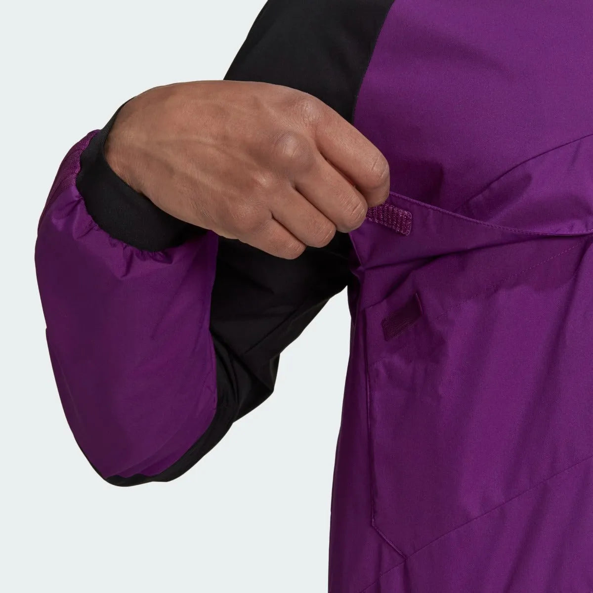 Adidas 2021-22 Manchester United Travel Drill Jacket - Black-Purple (Detail 2)