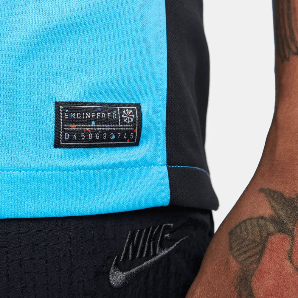 Nike 2023-24 Pumas Men's Stadium Third Jersey (Detail 4)
