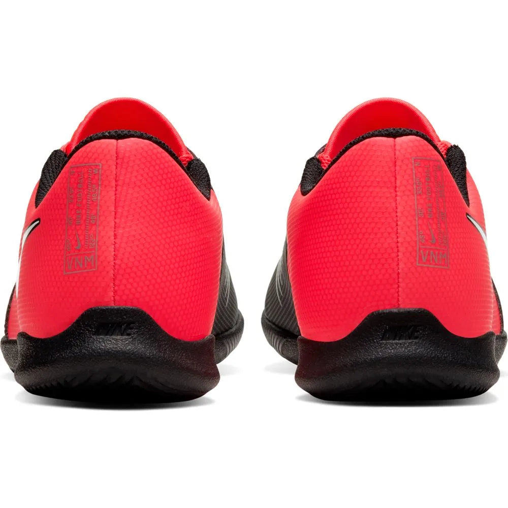Nike JR Phantom Venom Club IC Crimson Black