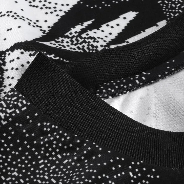 adidas 2022-23 Juventus Pre-Match Jersey - Black-White (Detail 3)