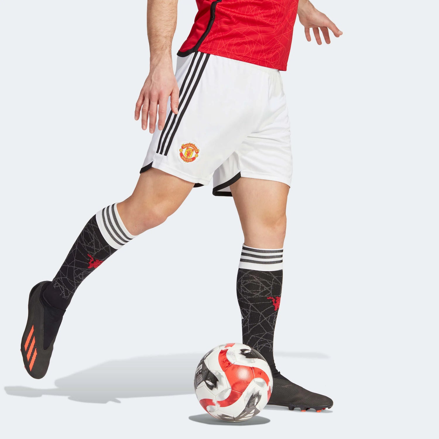 adidas 2023-24 Machester United Men's Stadium Home Shorts (Model - Side)