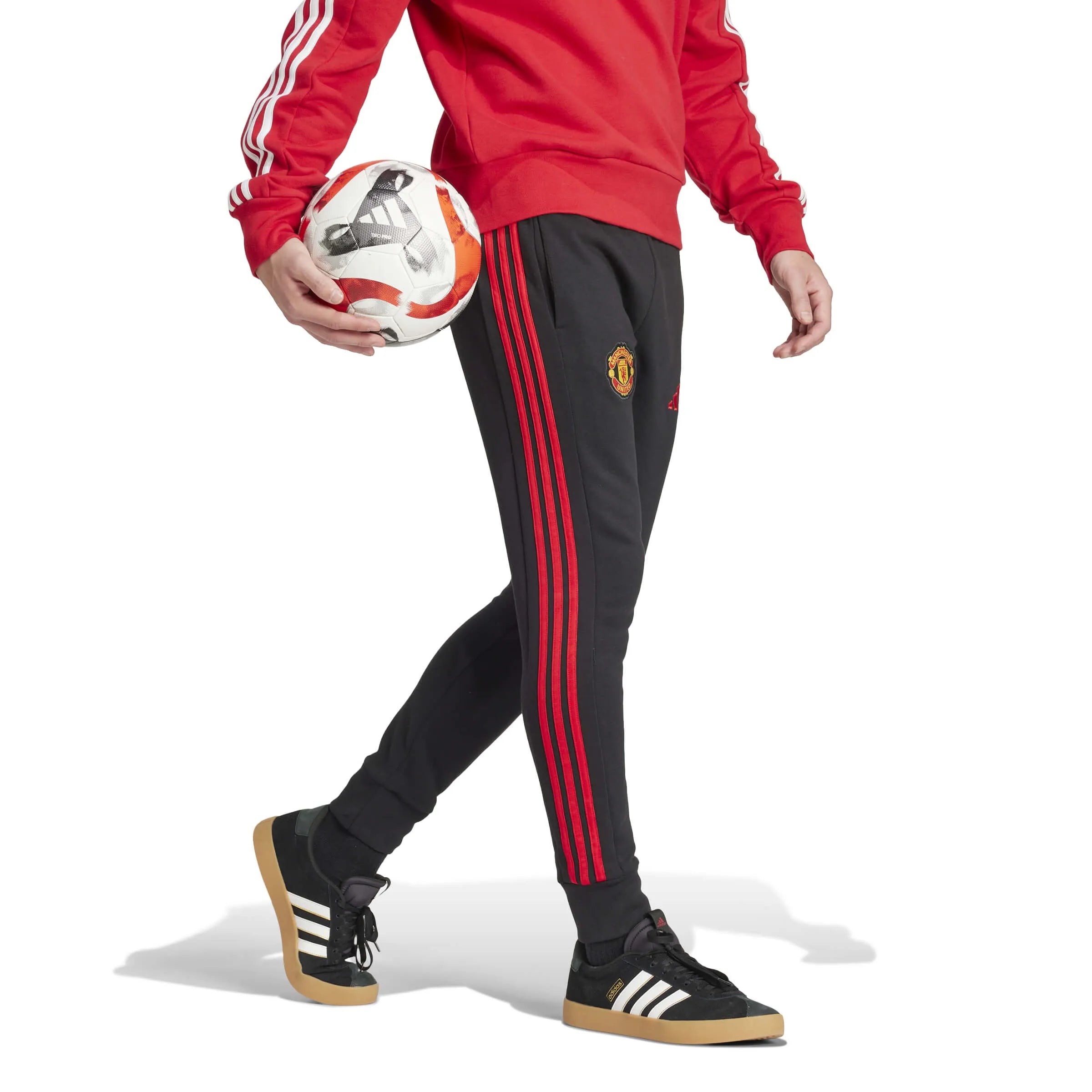 adidas 2024-25 Manchester United Men's DNA Pants (Model - Side)