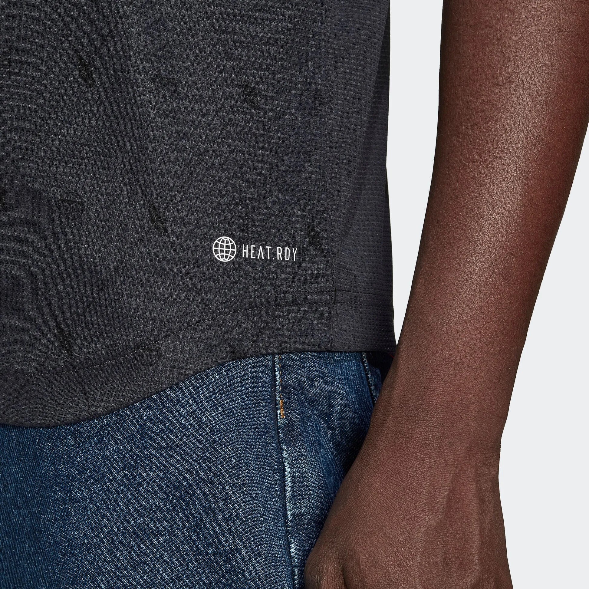 adidas 2022-23 Bayern Munich Authentic Third Jersey - Black-Red (Detail 2)