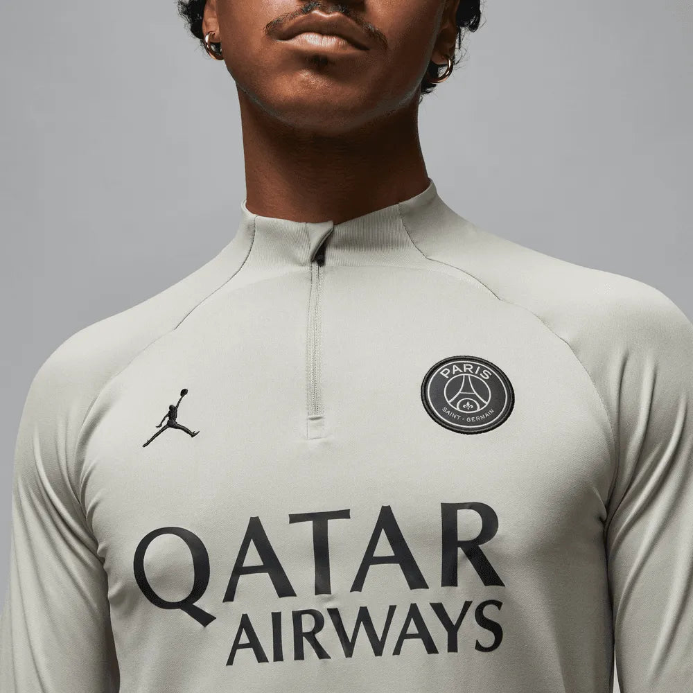 Jordan  2023-24 PSG Men's Strike Dri-Fit Drill Top (Detail 1)