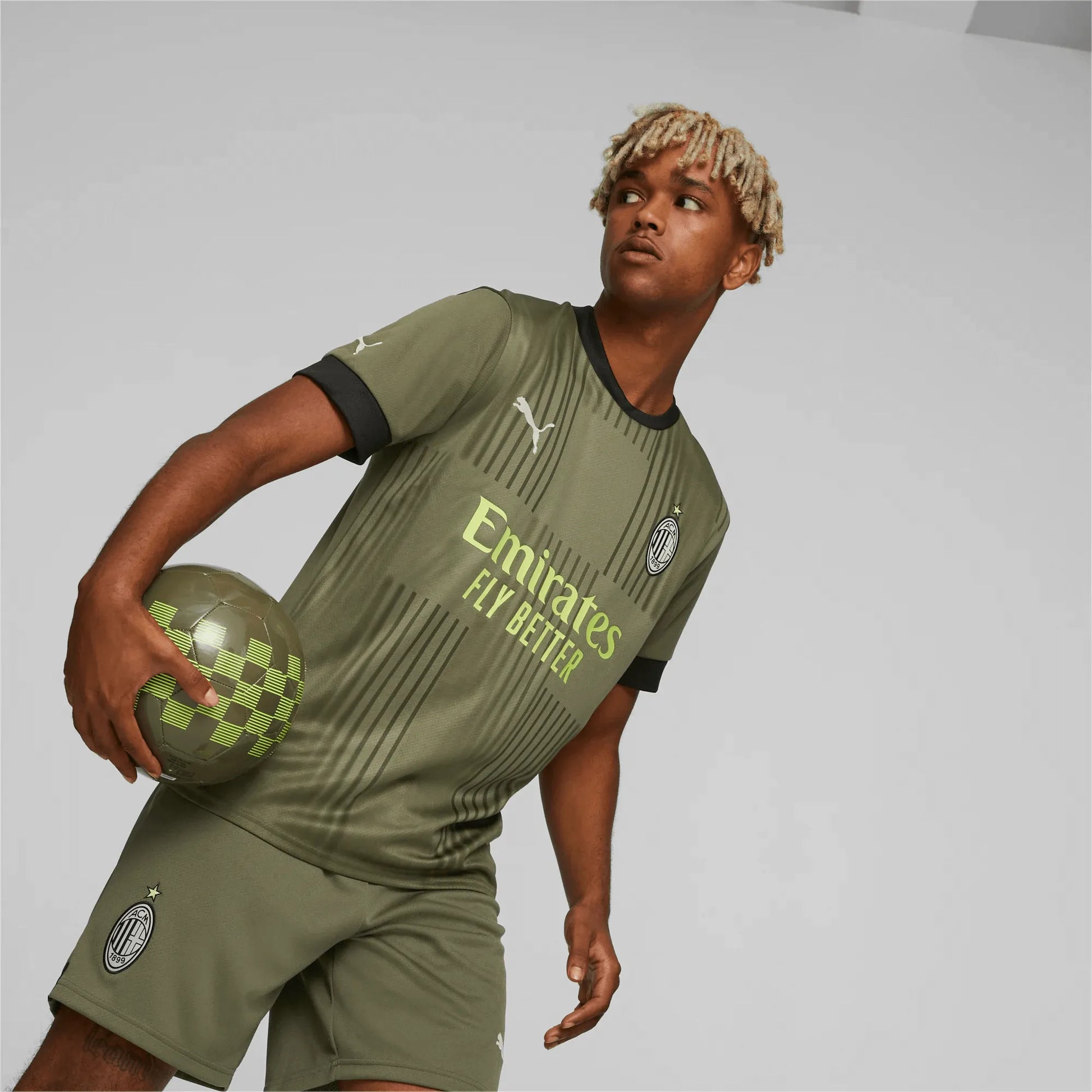 Puma 2022-23 AC Milan Third Jersey (Model - Front)