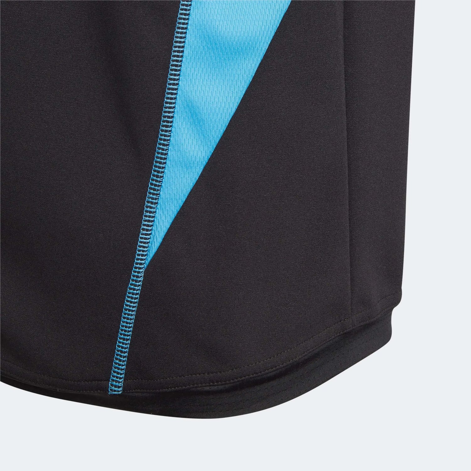 adidas 2023-24 Arsenal Youth Training Top (Detail 3)