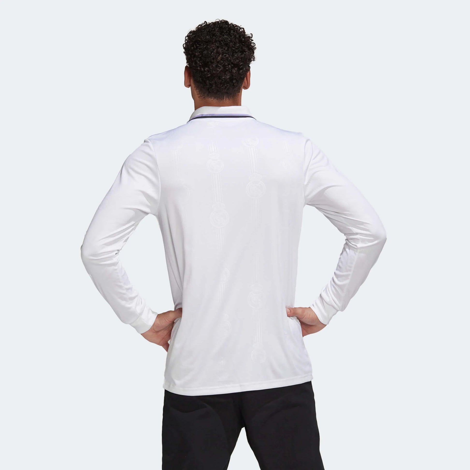 adidas 2022-23 Real Madrid Home Long-Sleeve Jersey - White (Model - Back)