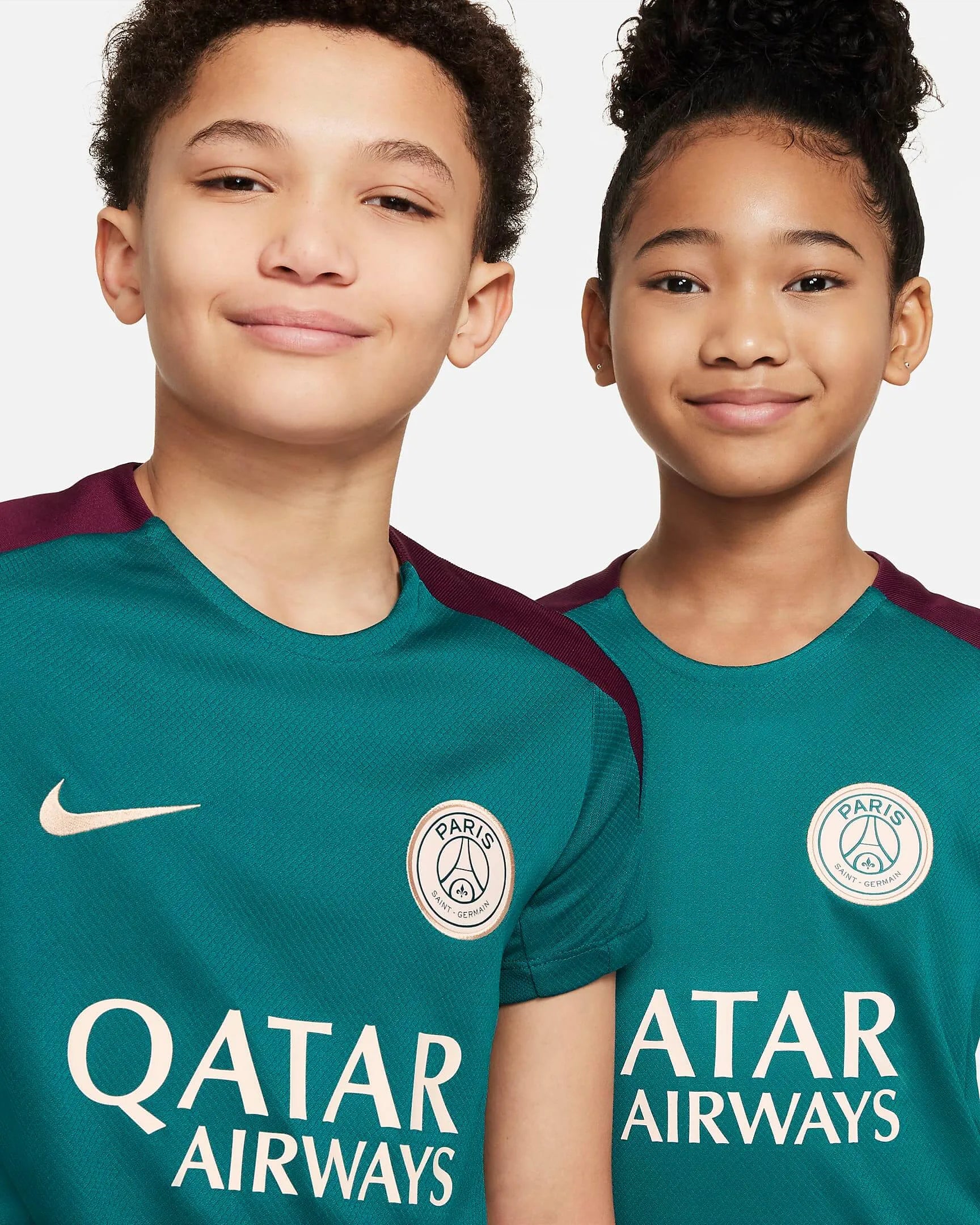 Nike 2024-25 PSG Youth DF Strike SS Top (Detail 1)
