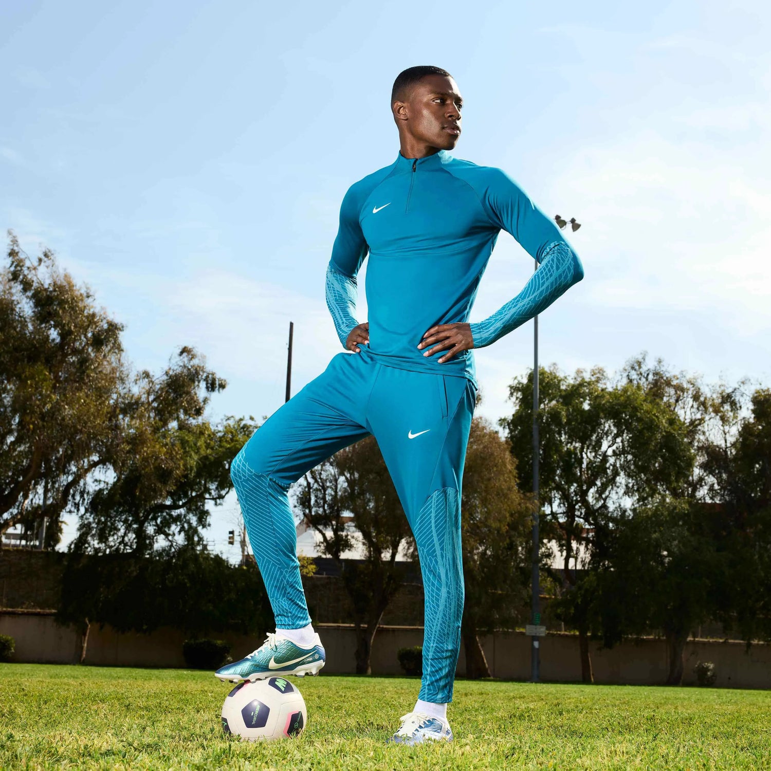 Nike Legend 10 Academy FG MG - Tiempo Emerald Pack (SU24) (Model 2)