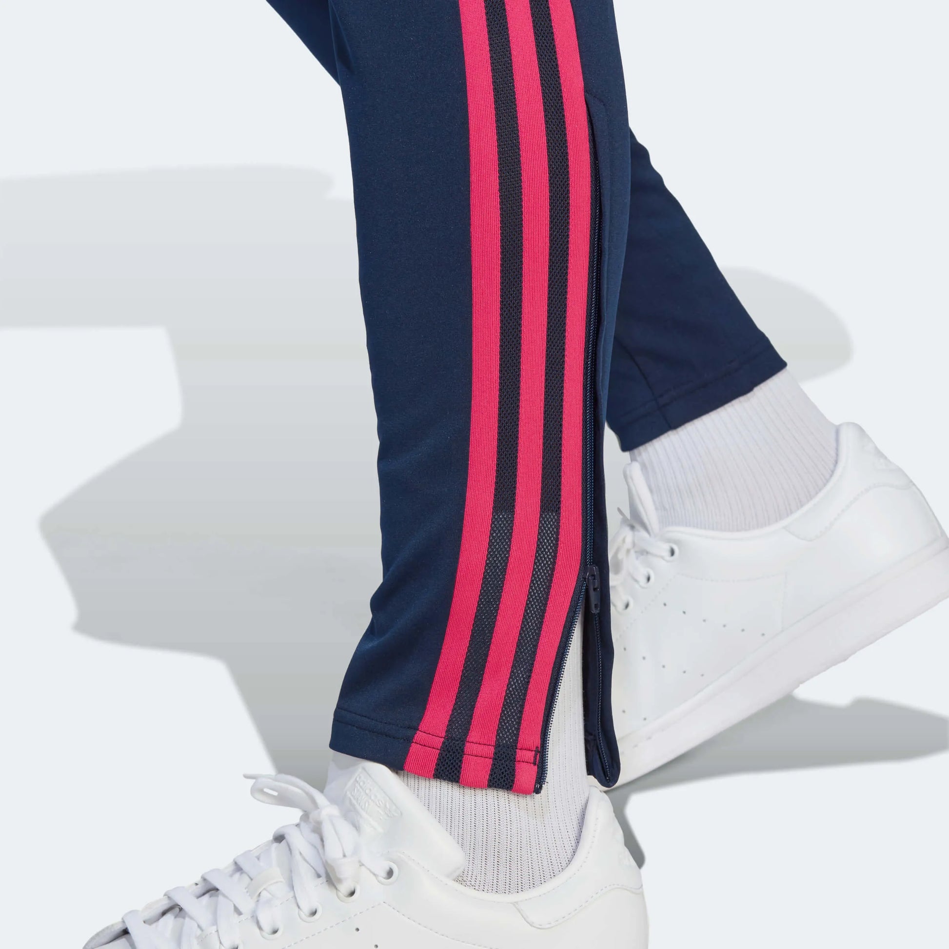 adidas 2023 Arsenal Condivo 22 Training Pants - Collegiate Navy-Off White (Detail 2)