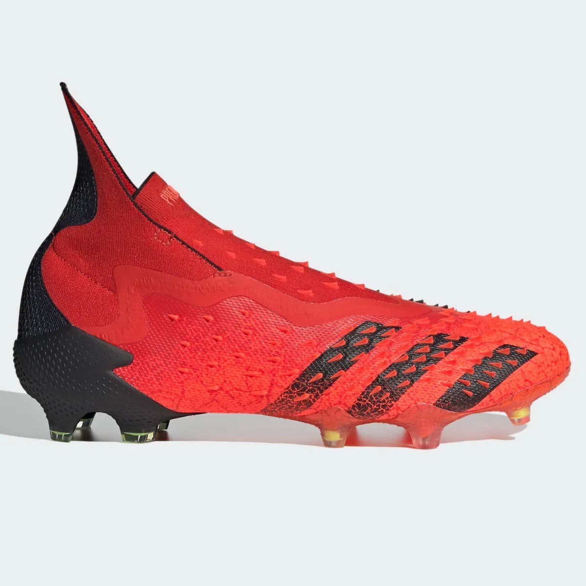 Adidas Predator Freak + FG - Red-Black (Side 1)