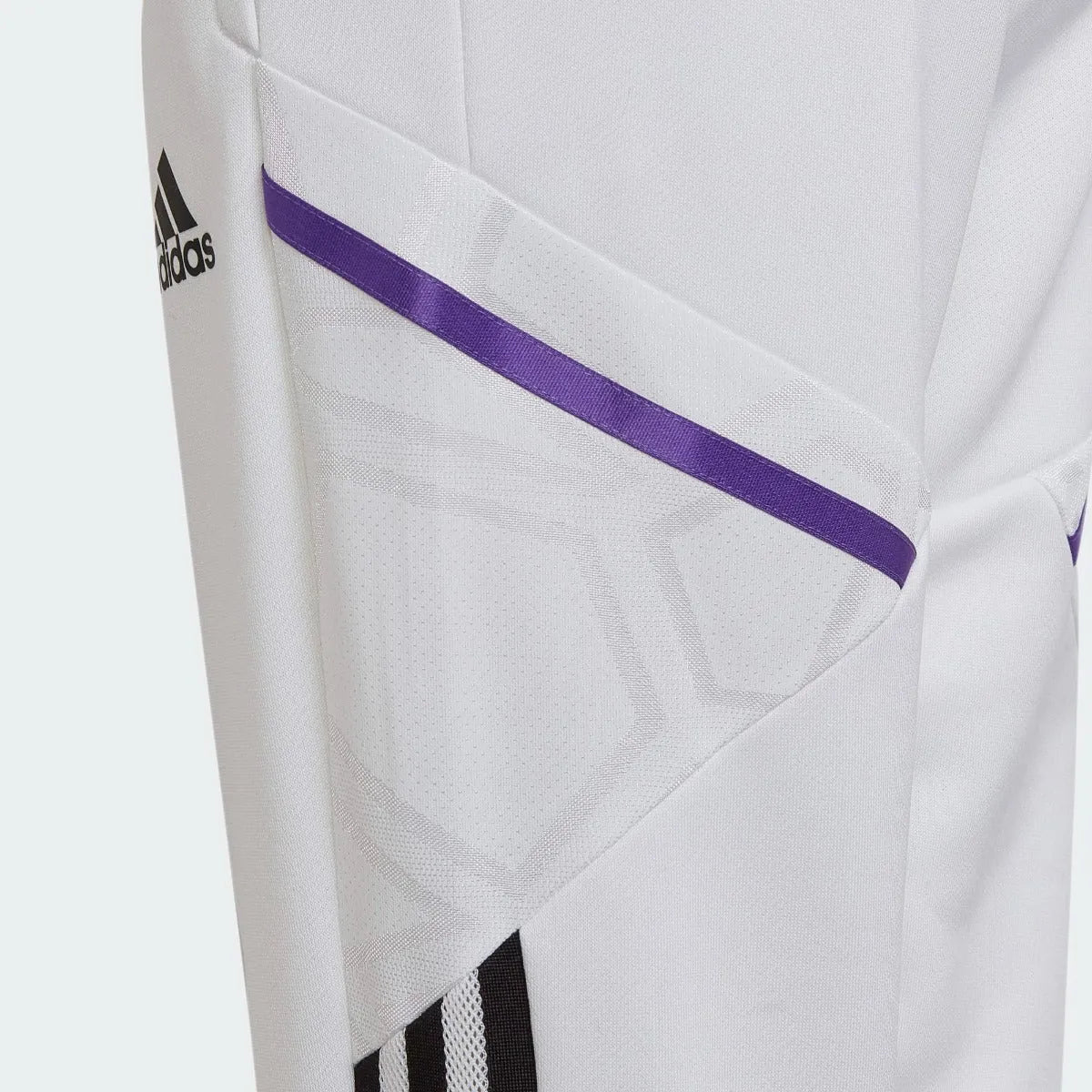 adidas 2022-23 Real Madrid Youth Training Pants - White (Detail 2)