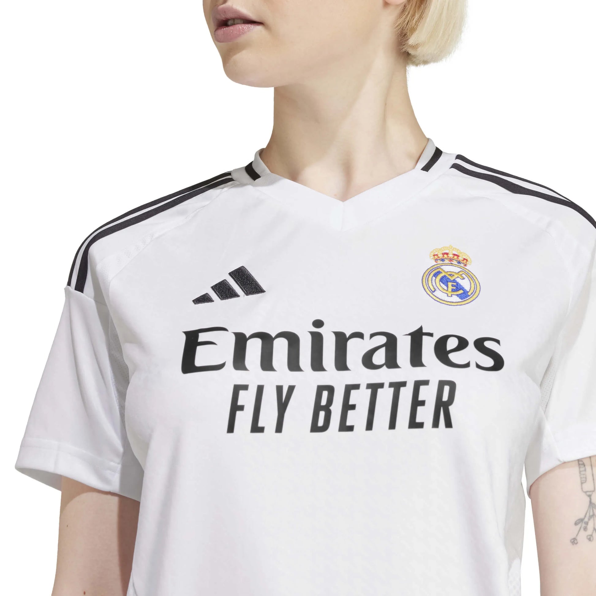 adidas 2024-25 Real Madrid Women's Stadium Home Jersey (Detail 1)