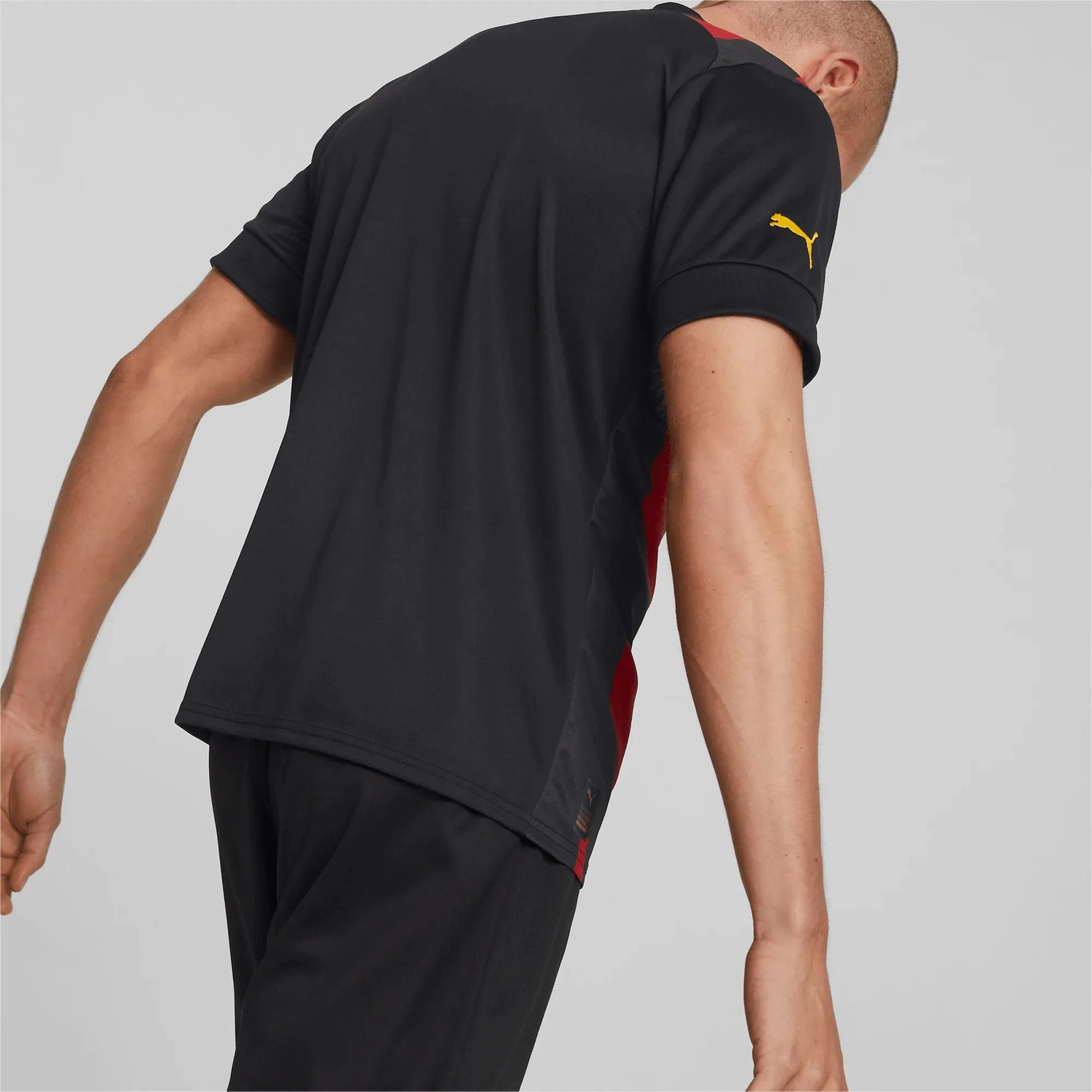 Puma 2022-23 Manchester City Away Jersey - Black-Red (Model - Back)
