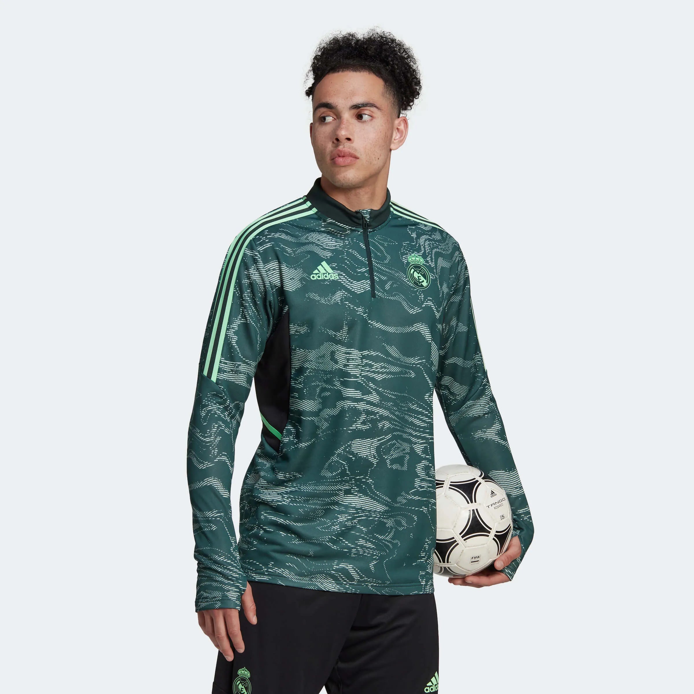 adidas 2022-23 Real Madrid EU Training Top - Green (Model - Front)