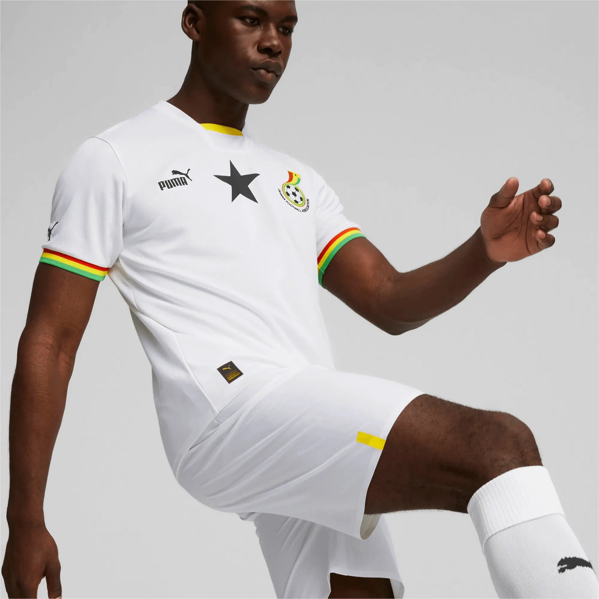 Puma 2022-23 Ghana Home Jersey - White (Model - Front)