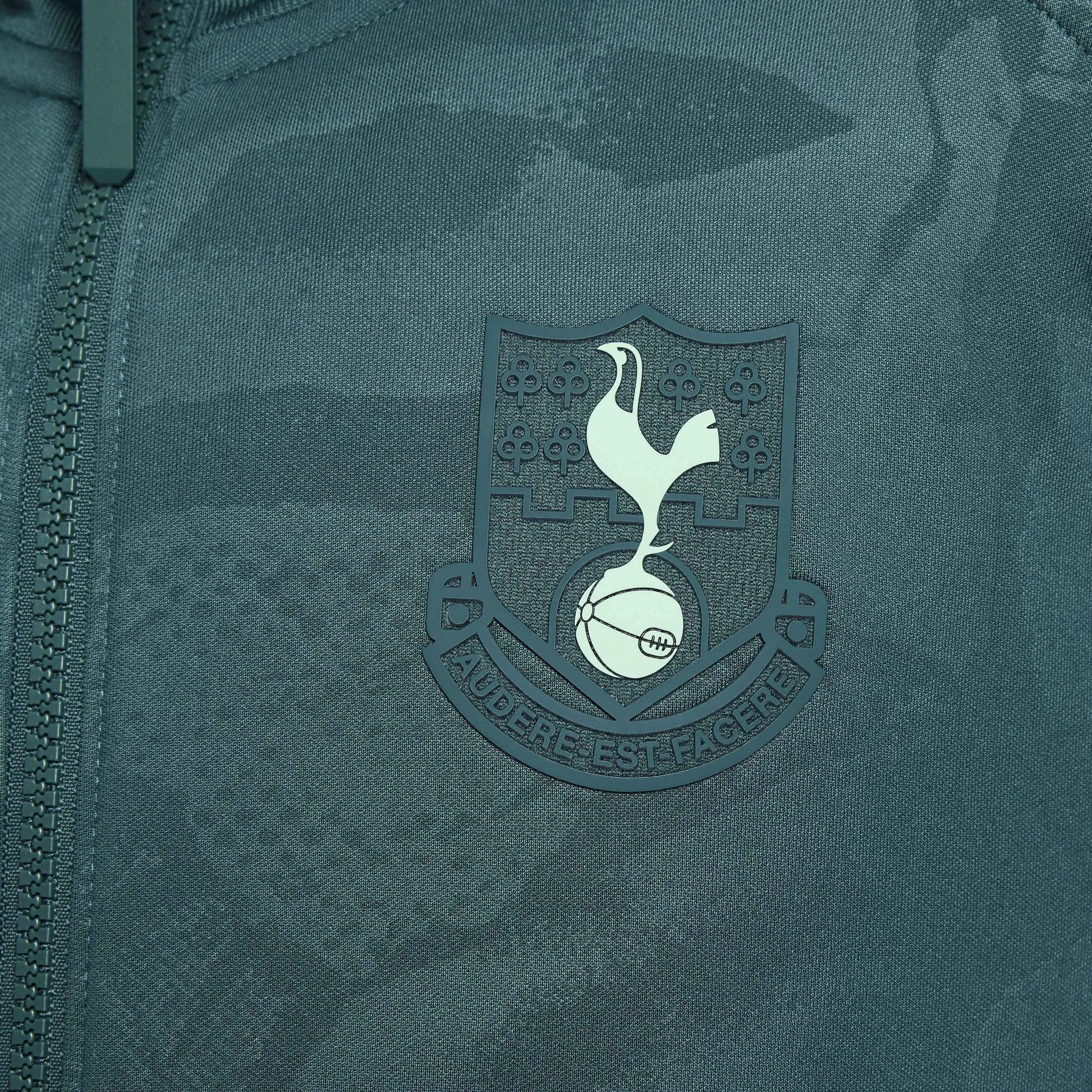 Nike 2024-25 Tottenham Youth Academy Pro Third Jacket (Detail 2)