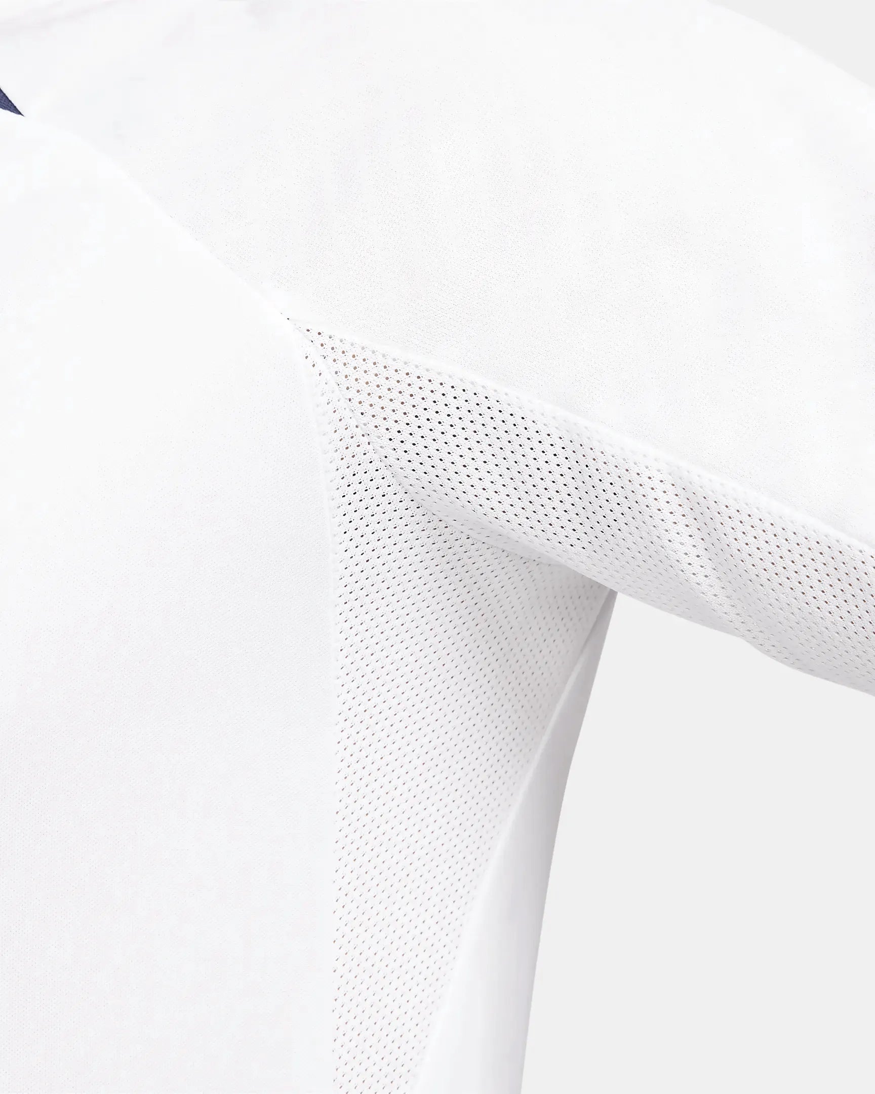 Nike 2022-23 Paris Saint-Germain Strike Short-Sleeve Top (Detail 3)