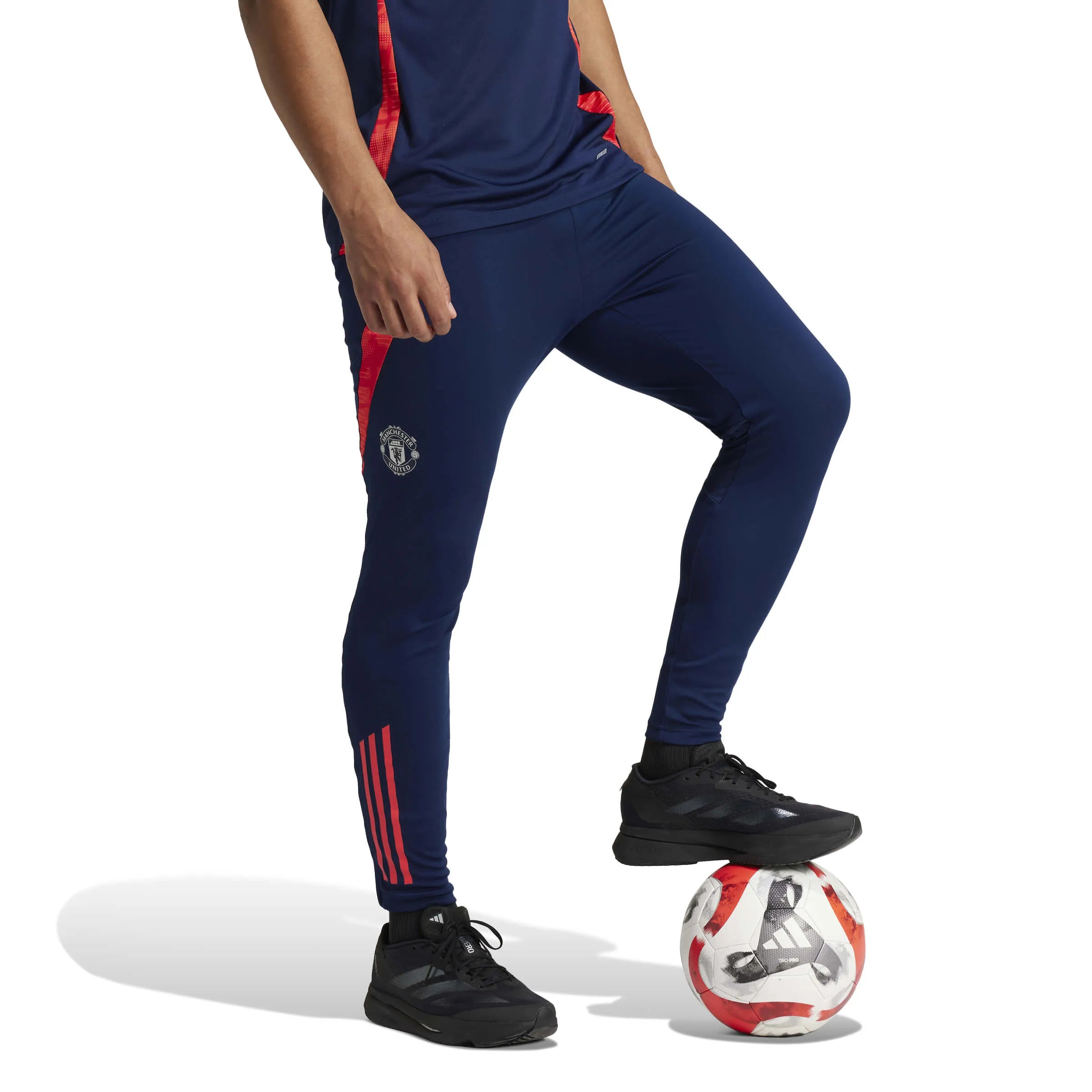 adidas 2024-25 Manchester United Men's Training Pants (Model - Side)