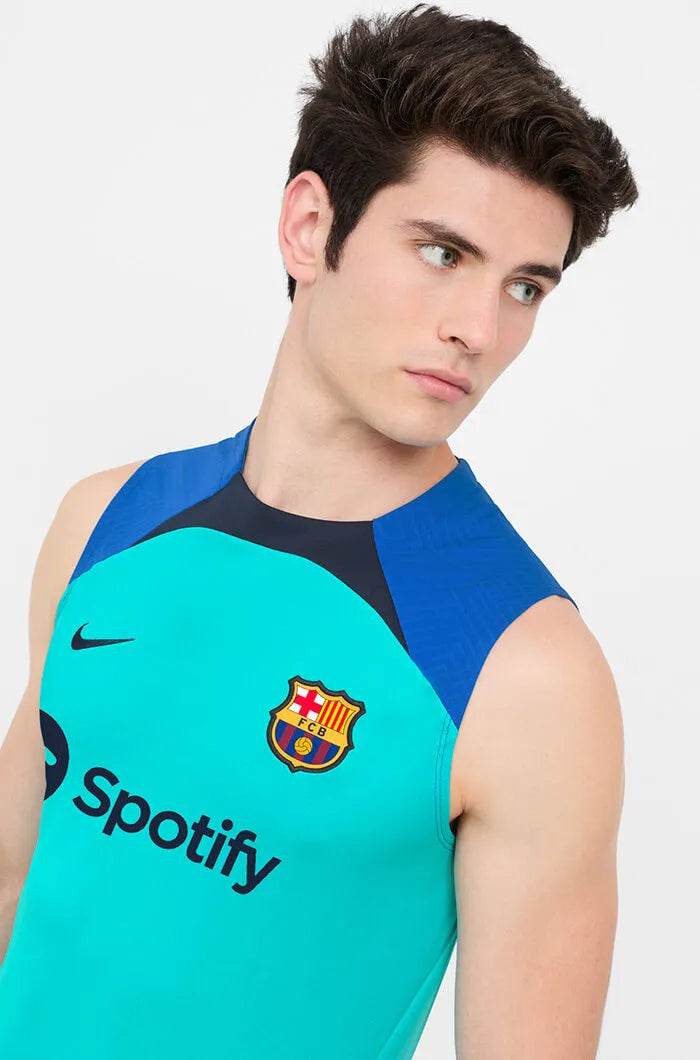 Nike 2022-23 FC Barcelona Sleeveless Strike Top - Aqua-Signal Blue (Detail 1)