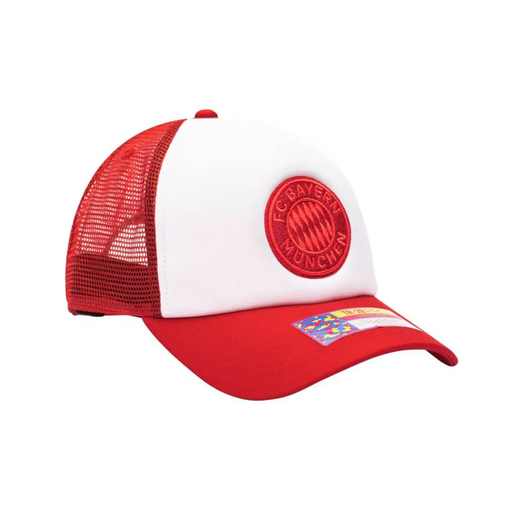 FI Collection Bayern Munich Club Ink Trucker Hat (Lateral - Side 2)