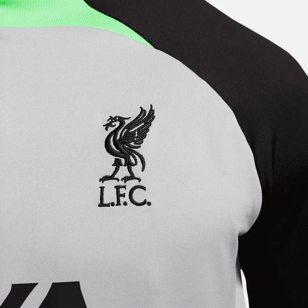 Nike 2023-24 Liverpool Men's  Strike Drill Training Top (Detail 2)